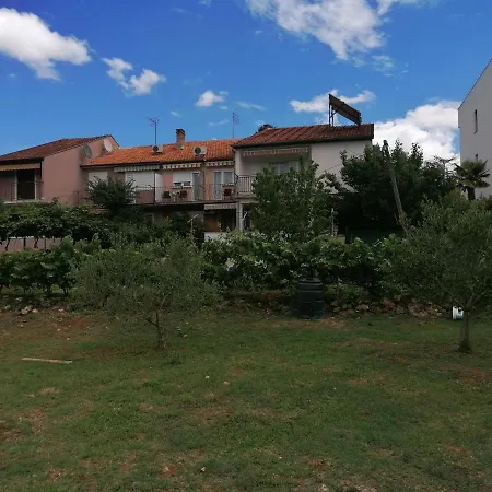 Apartment Lino Rovinj